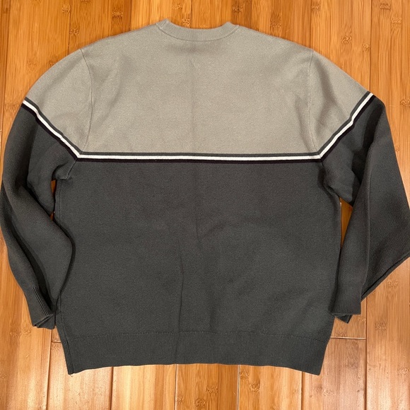 Aritzia TNA Logo Knit Crewneck Sweater - Picture 2 of 3